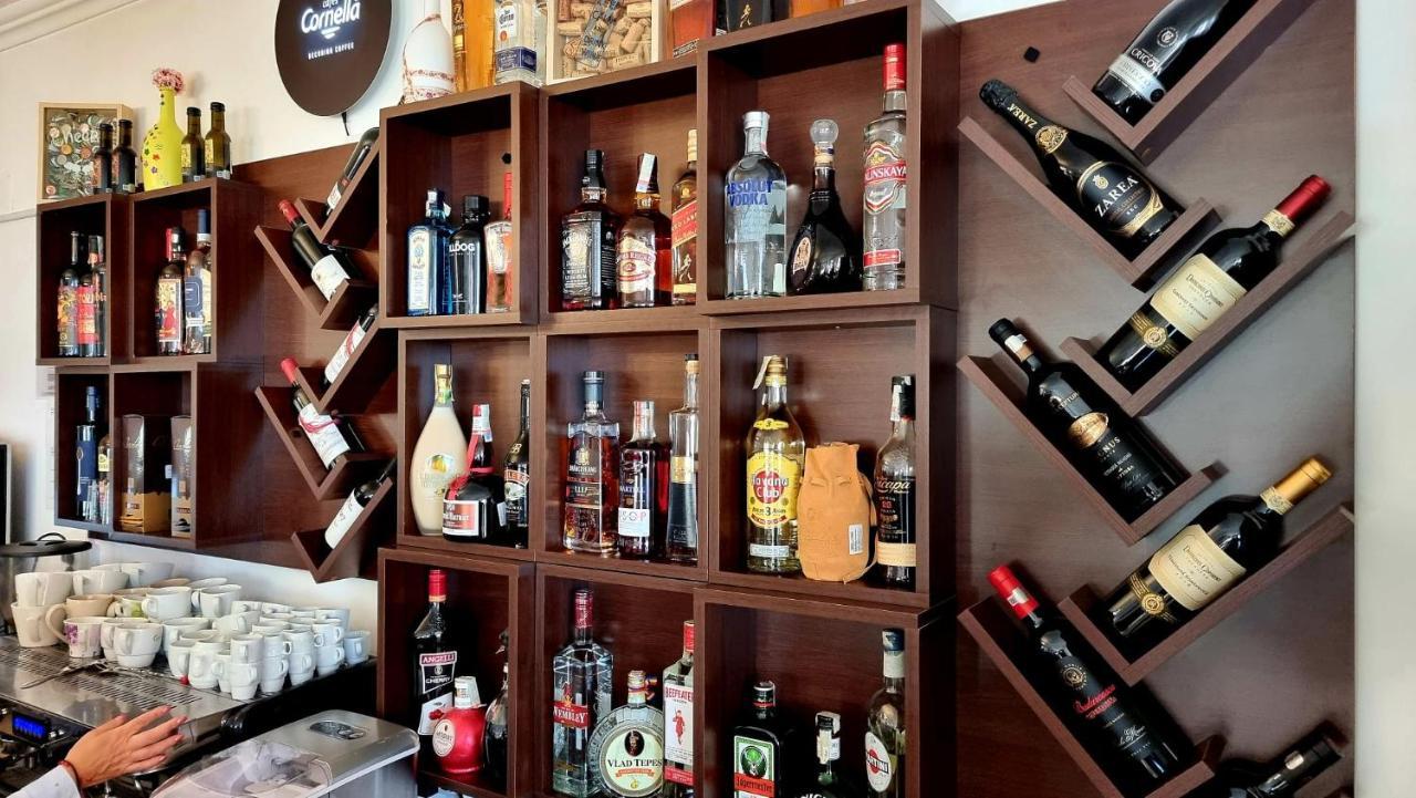 Motel Prislop Haţeg Zewnętrze zdjęcie
