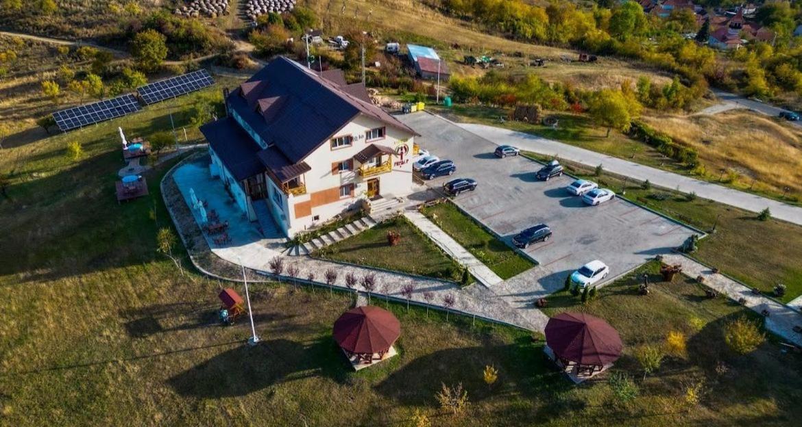 Motel Prislop Haţeg Zewnętrze zdjęcie