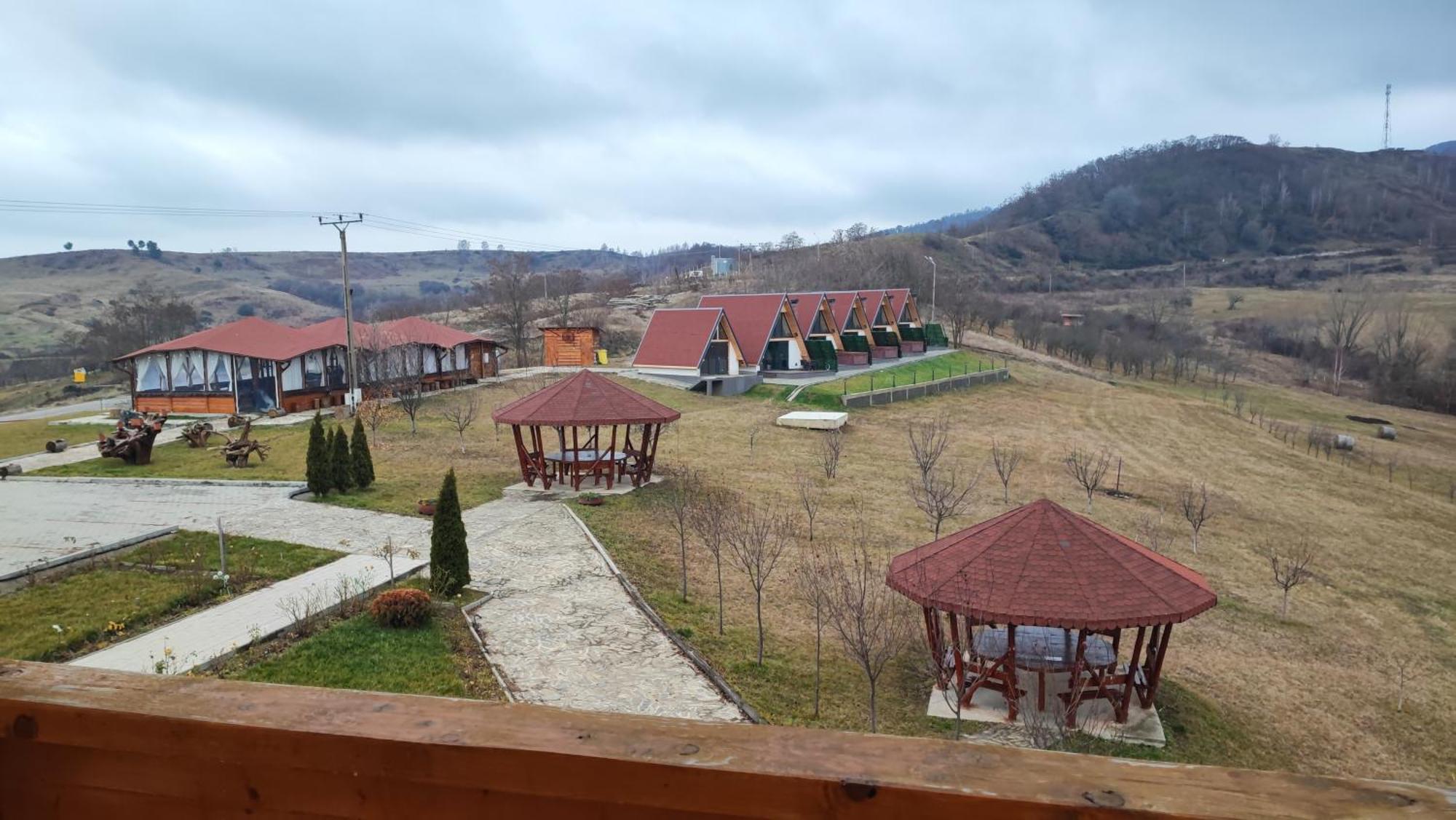 Motel Prislop Haţeg Zewnętrze zdjęcie