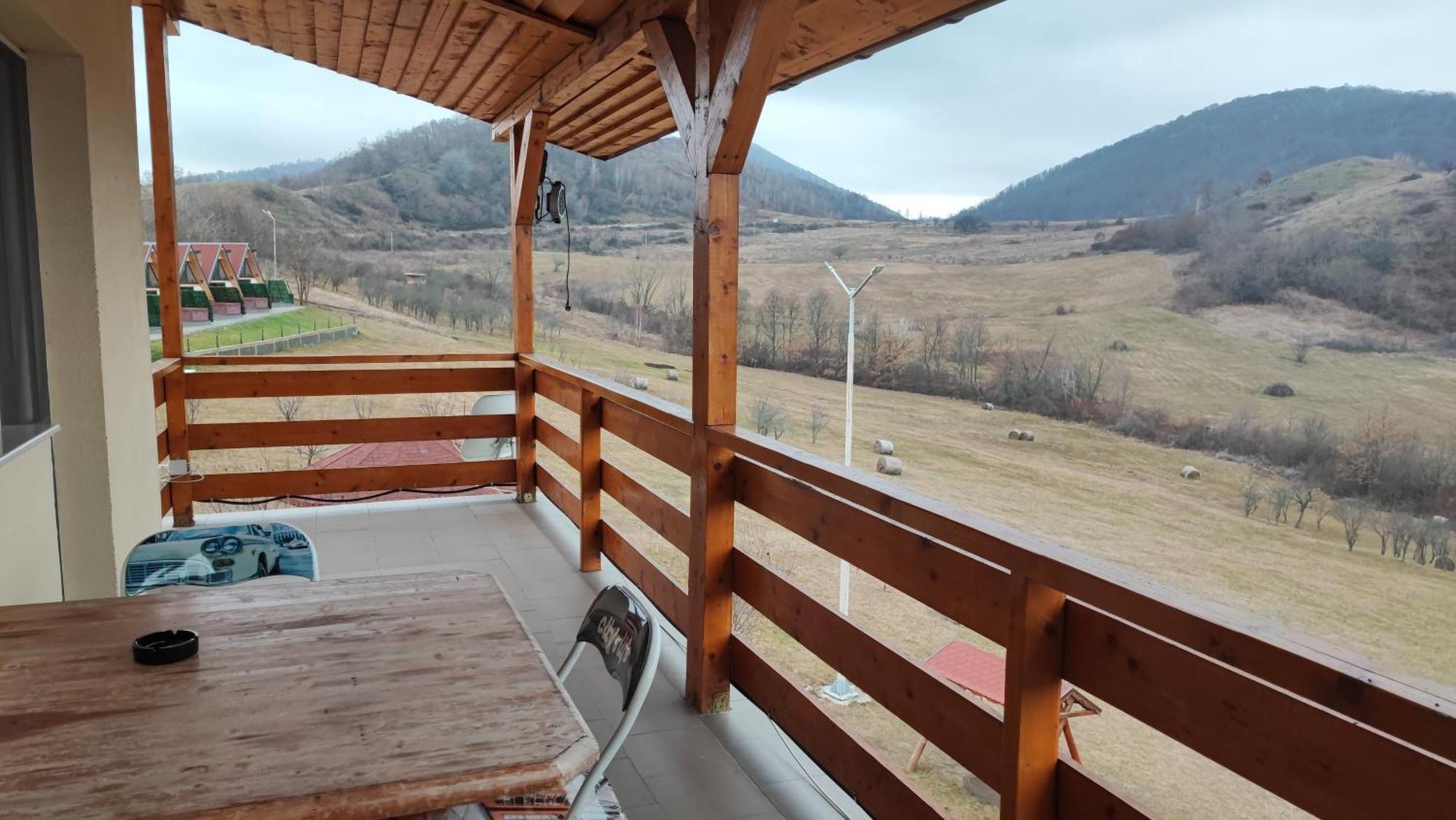 Motel Prislop Haţeg Zewnętrze zdjęcie