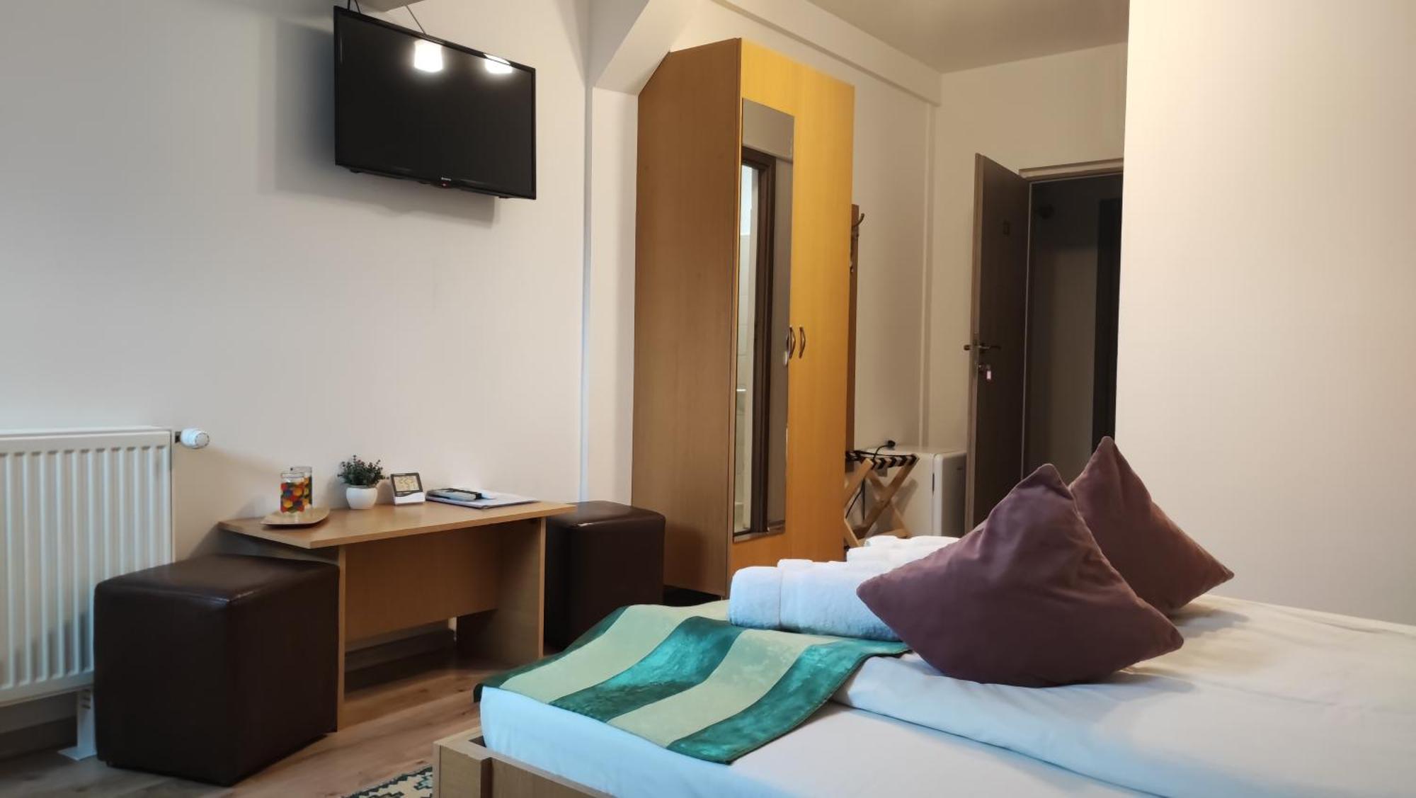Motel Prislop Haţeg Zewnętrze zdjęcie